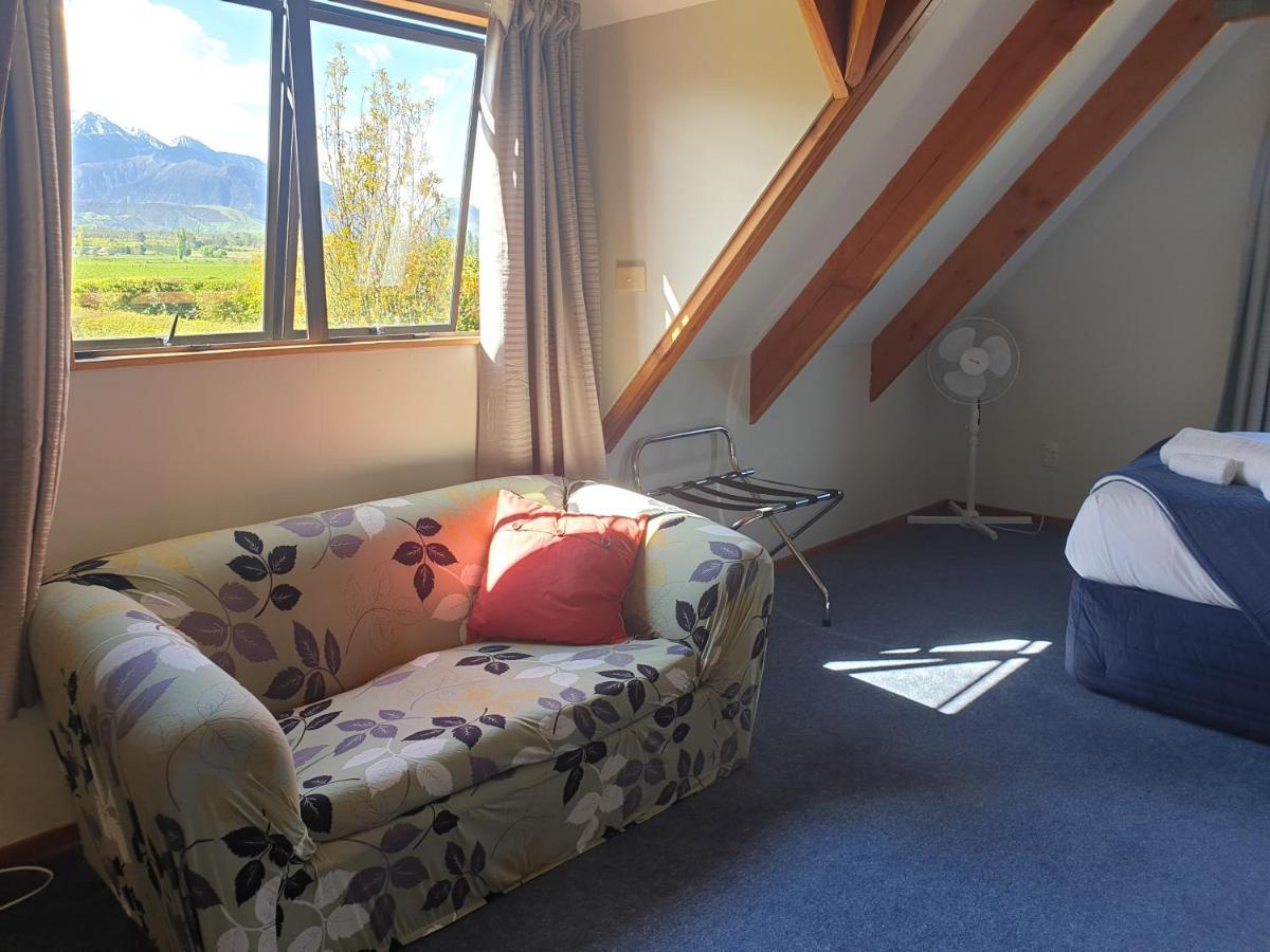 Te Mahuru Retreat Кайкура Екстериор снимка